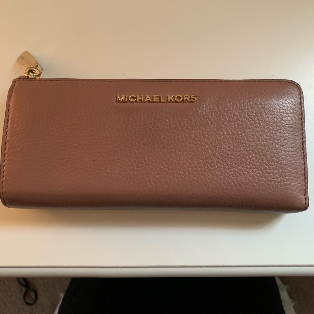 Michael Kors wallet